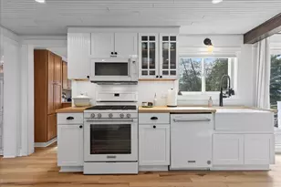 32 Burnt Cove Rd, Stonington, ME 04681 - Photo 7