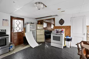 127 Houlton St, Patten, ME 04765 - Photo 9