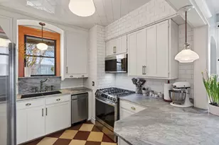 121 6th St, Auburn, ME 04210 - Photo 17