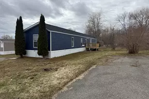 123 First St, Rockland, ME 04841 - Photo 3