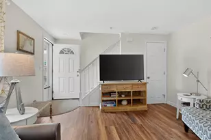 47 Milliken St, Old Orchard Beach, ME 04064 - Photo 17