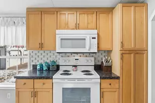 63 Hoak Rd, Waldoboro, ME 04572 - Photo 15