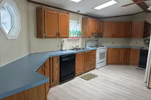 25 Patio Park Ln, Gorham, ME 04038 - Photo 7