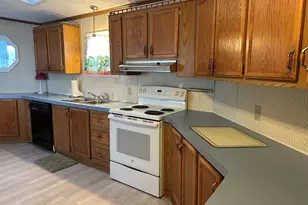 25 Patio Park Ln, Gorham, ME 04038 - Photo 11