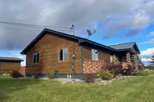 491 Van Buren Rd, Caribou, ME 04736 - Photo 9