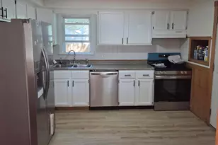 6 Liberty St, Fairfield, ME 04937 - Photo 3