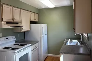 9 Cynthia Cir, Bangor, ME 04401 - Photo 5