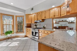 121 Clover Ln, Brewer, ME 04412 - Photo 9