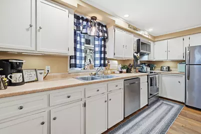 50 N Auburn Road, Auburn, ME 04210 - Photo 7