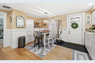 50 N Auburn Road, Auburn, ME 04210 - Photo 9