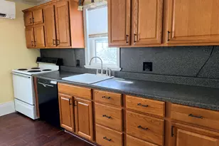 139 Parker St, Brewer, ME 04412 - Photo 3