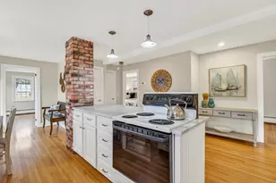 10 Shore View Dr, Yarmouth, ME 04096 - Photo 19