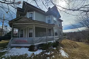 79 Pittsfield Ave, Hartland, ME 04943 - Photo 3