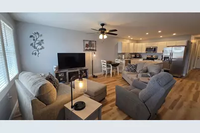 25 Village Circle #2, Augusta, ME 04330 - Photo 9