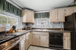 542 Hanson Rd, China, ME 04358 - Photo 31