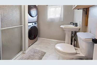 85 Lincoln Street, Old Town, ME 04468 - Photo 23