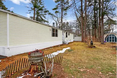15 Valerie Avenue, Brunswick, ME 04011 - Photo 11