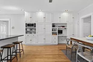 93 Foreside Rd, Falmouth, ME 04105 - Photo 9