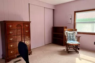 979 Essex St, Bangor, ME 04401 - Photo 9