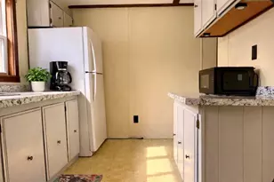 979 Essex St, Bangor, ME 04401 - Photo 7