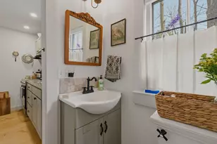 24 Newson Ave, Kittery, ME 03904 - Photo 15