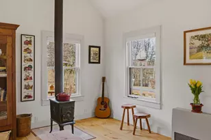 24 Newson Ave, Kittery, ME 03904 - Photo 9