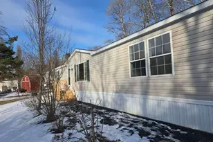 10 Overlook Dr, Bowdoin, ME 04287 - Photo 1