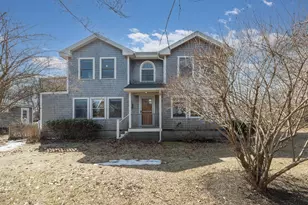 81 Goodwin Rd, Kittery, ME 03905 - Photo 3