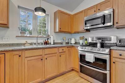 19 Oak Woods Road, North Berwick, ME 03906 - Photo 9