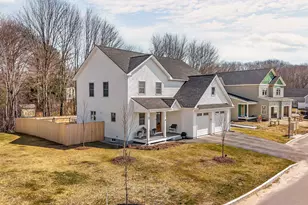 11 Nicklaus Ln, Westbrook, ME 04092 - Photo 1