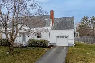 479 Essex St, Dover Foxcroft, ME 04426 - Photo 69