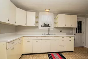 479 Essex St, Dover Foxcroft, ME 04426 - Photo 7