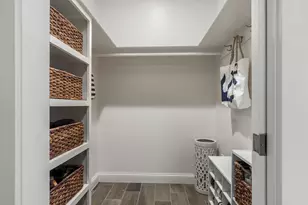 2 Franklin Cir, Cape Elizabeth, ME 04107 - Photo 21