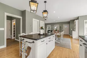 2 Franklin Cir, Cape Elizabeth, ME 04107 - Photo 17