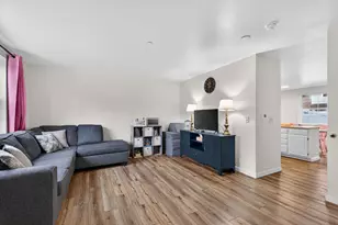 8 Enterprise Dr, Brunswick, ME 04011 - Photo 5