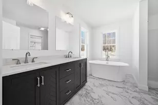 87 Yorktown Rd, Albion, ME 04910 - Photo 13