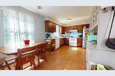 372 Massachusetts Avenue, Millinocket, ME 04462 - Photo 7