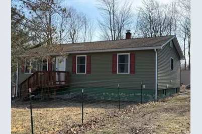 372 Massachusetts Avenue, Millinocket, ME 04462 - Photo 3