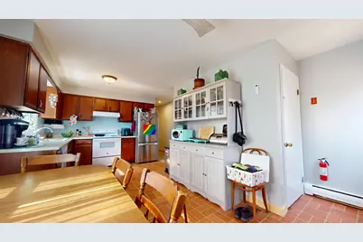 372 Massachusetts Avenue, Millinocket, ME 04462 - Photo 9