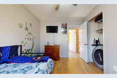 372 Massachusetts Avenue, Millinocket, ME 04462 - Photo 15