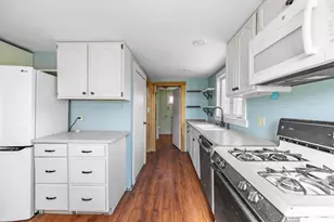 36 Northern Ave, Hampden, ME 04444 - Photo 5