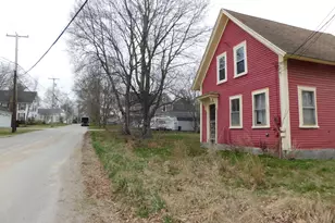 26 Water St, Newport, ME 04953 - Photo 3
