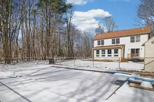 35 Oak Ridge Dr, Standish, ME 04084 - Photo 5