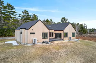 140 Longwoods Rd, Falmouth, ME 04105 - Photo 11