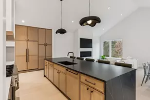 140 Longwoods Rd, Falmouth, ME 04105 - Photo 27