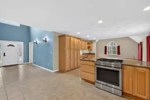 223 Bolt Hill Rd, Eliot, ME 03903 - Photo 13