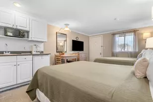 733 Post Rd, Wells, ME 04090 - Photo 3