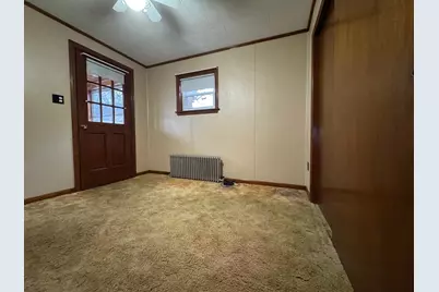 33 Franklin Street, Augusta, ME 04330 - Photo 13