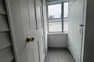 33 Franklin St, Augusta, ME 04330 - Photo 27