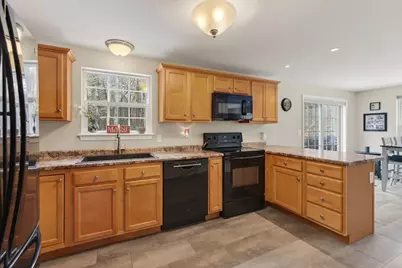 16 Captain's Way, Buxton, ME 04093 - Photo 5